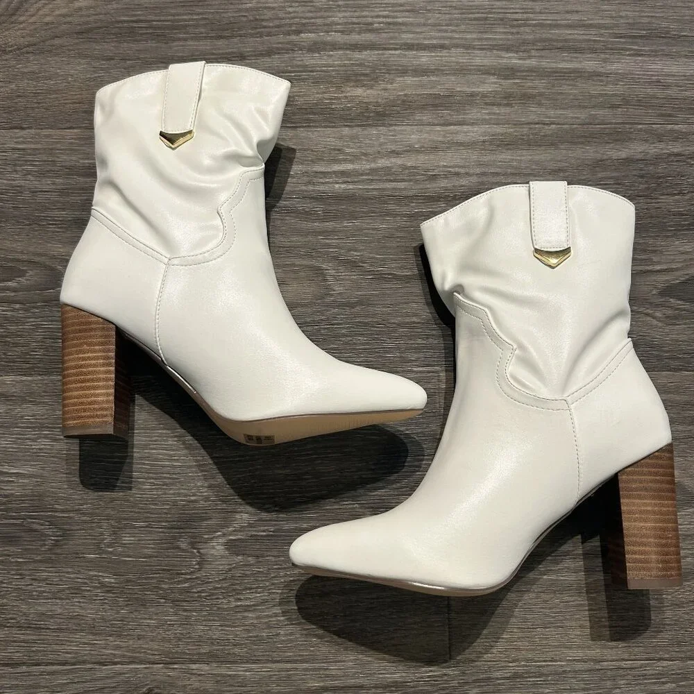 NEW Lulus Size 9 Taryne White Pointed Toe Boots Booties Faux Leather Block Heel